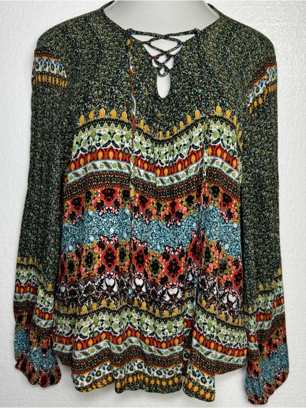 Farmers Market Boho Blouse XL Lace Up Neck Floral Border Print Top